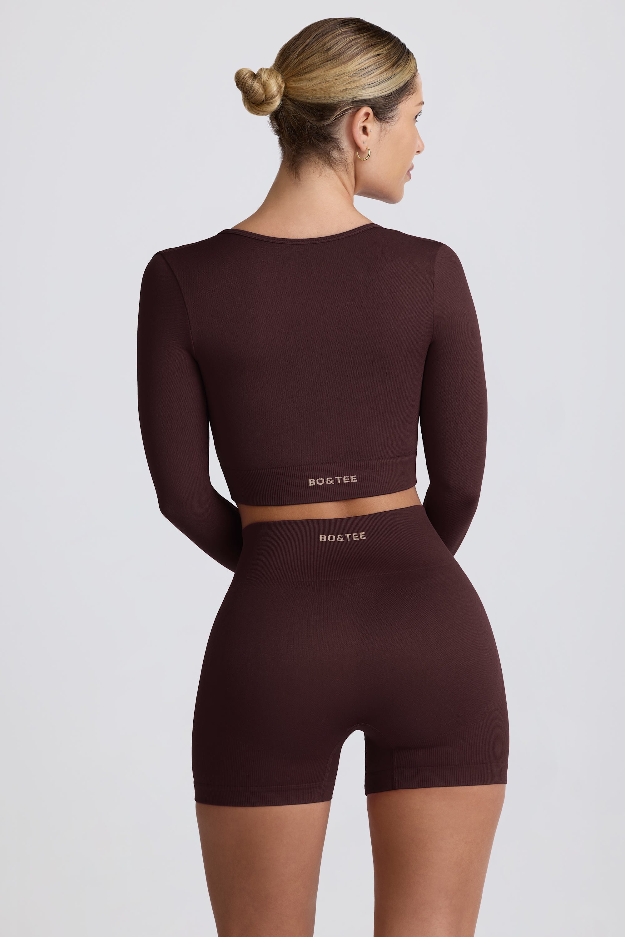 Sculpt Seam Crop Top
