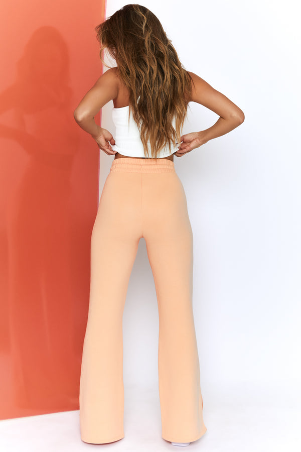 Life - Joggers in Peach
