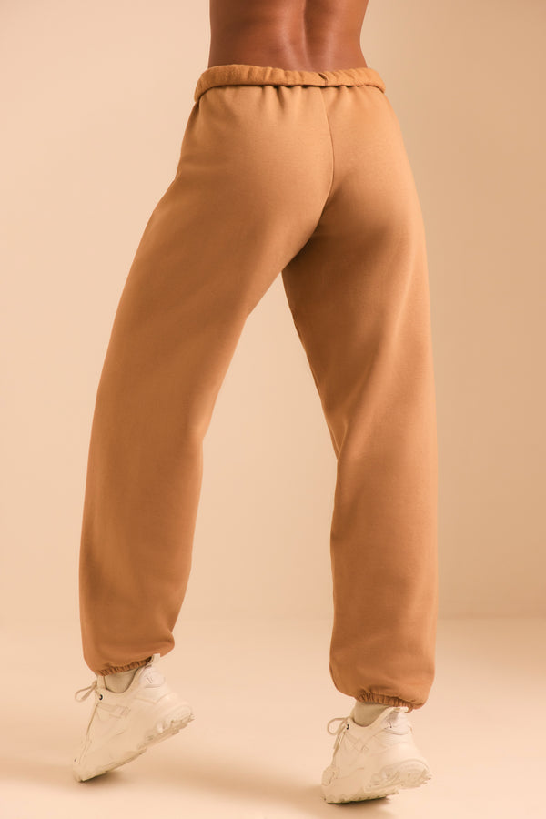 Pacific - Petite Relaxed Fit Joggers in Chestnut Brown