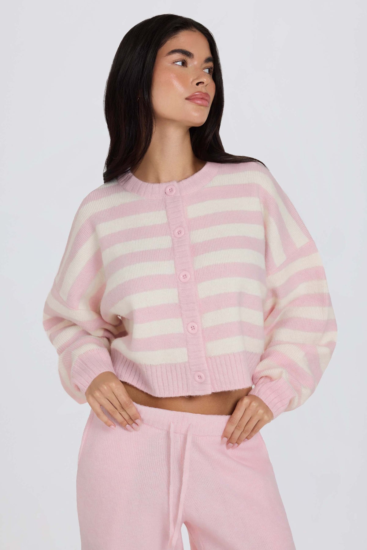 BT02529-Pink_KnitClassicsEffortlessEdit_1.jpg