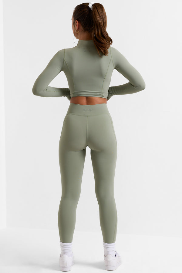 Advantage - Petite Full Length Leggings with Pockets in Bamboo Green