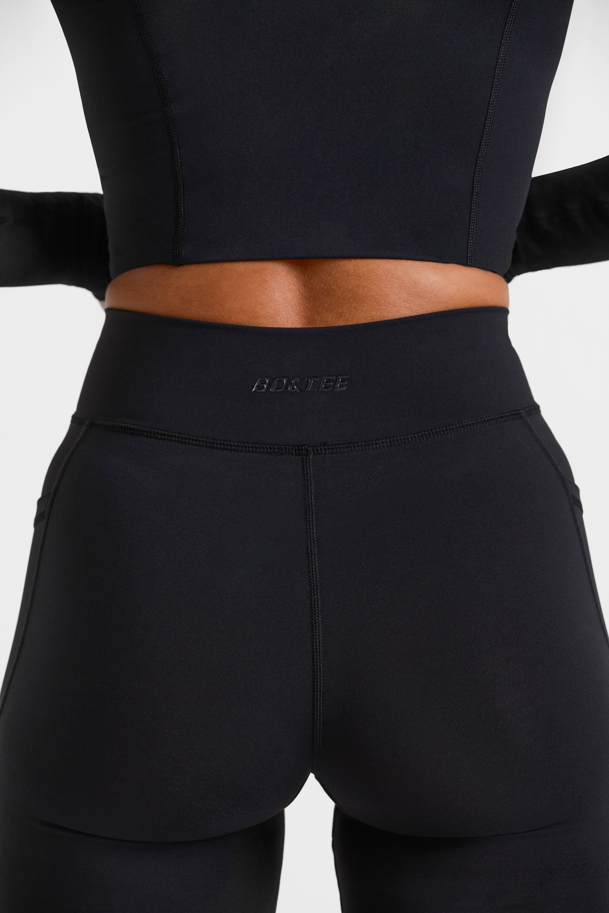 Advantage Full Length Leggings with Pockets in Black