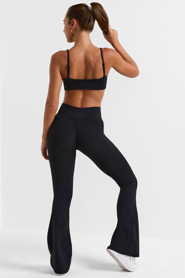 Black Flare stretchy Yoga Pants w/ Pockets – T's Tanning & Boutique