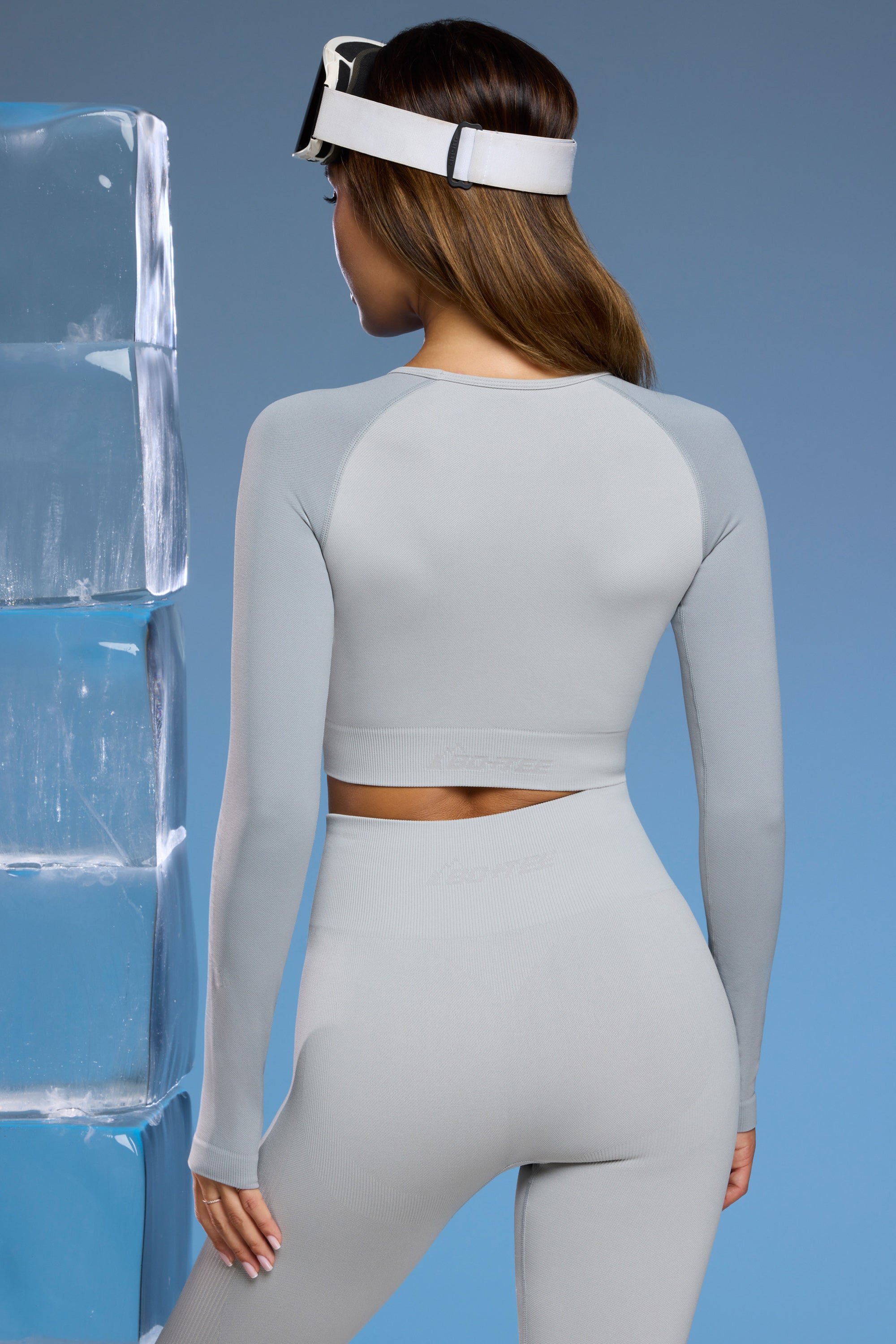 Slalom - Super Sculpt Base Layer Top in Light Grey