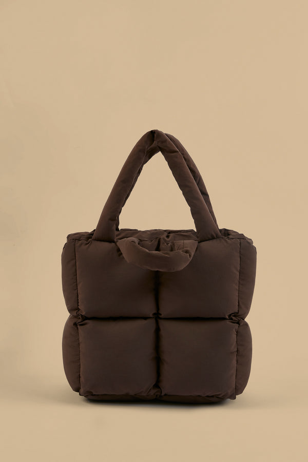 Arctic - Quilted Puffer Bag in Mahogany