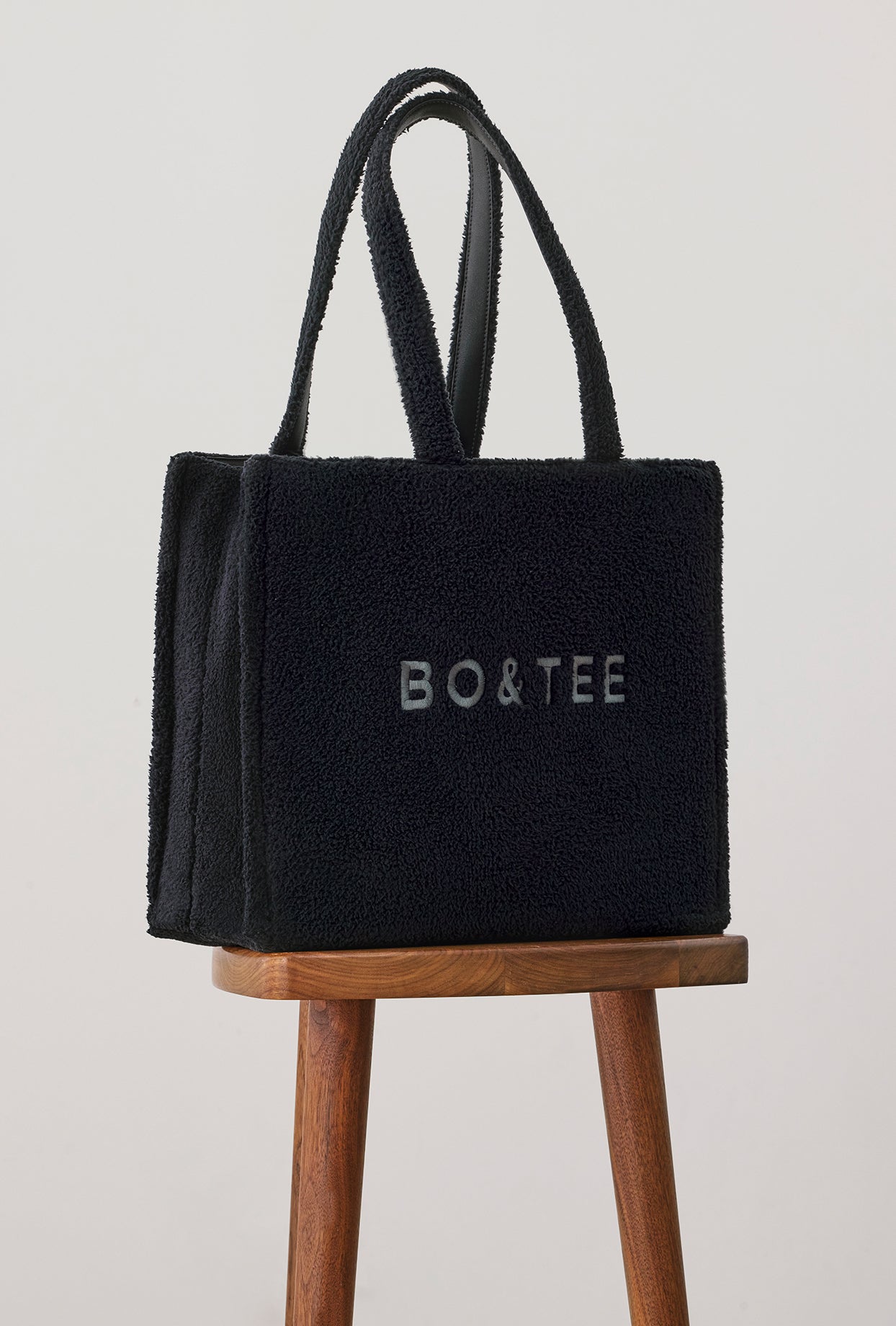 Bliss - Fleece Tote Bag in Onyx