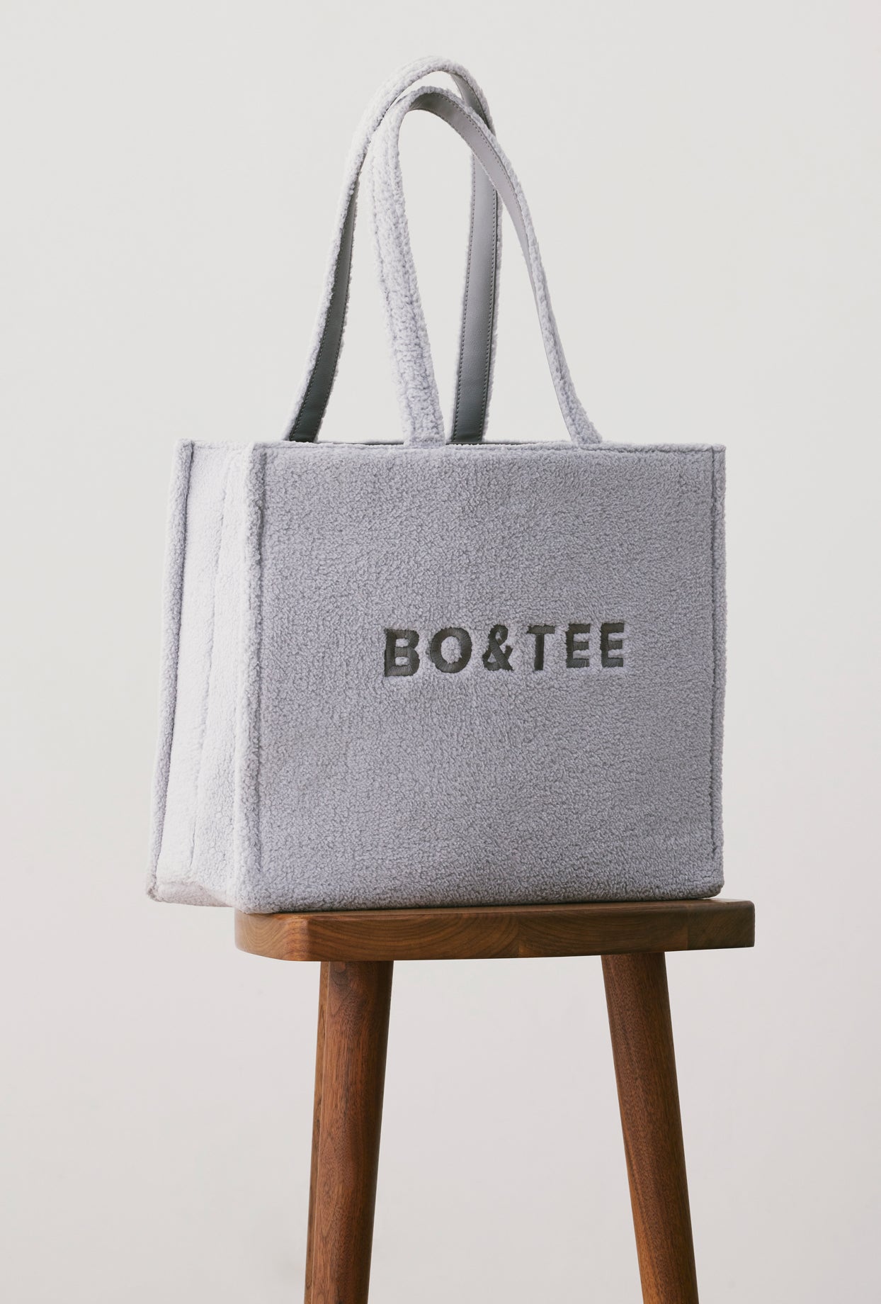 Bliss - Fleece Tote Bag in Fog