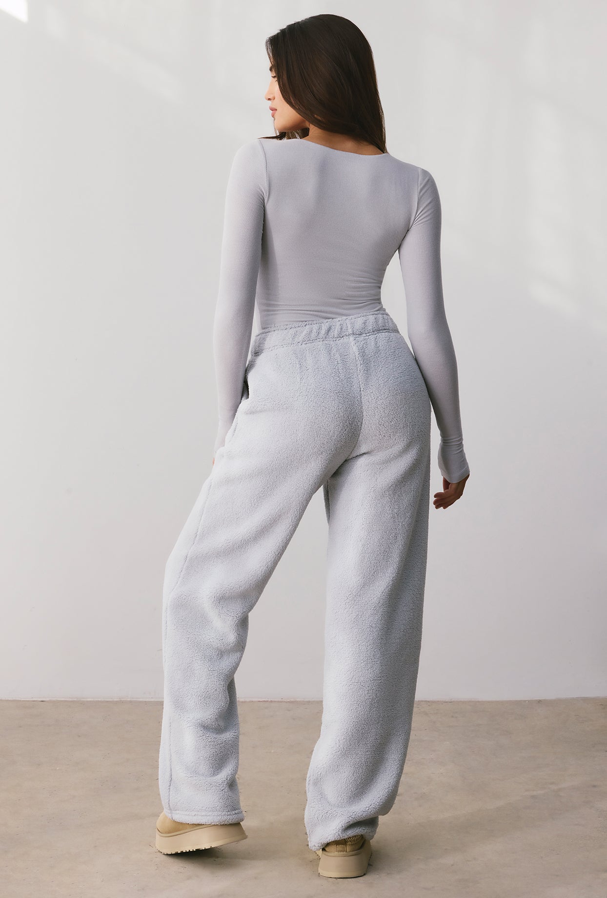 Calm - Modal Rib Long Sleeve Crop Top in Fog