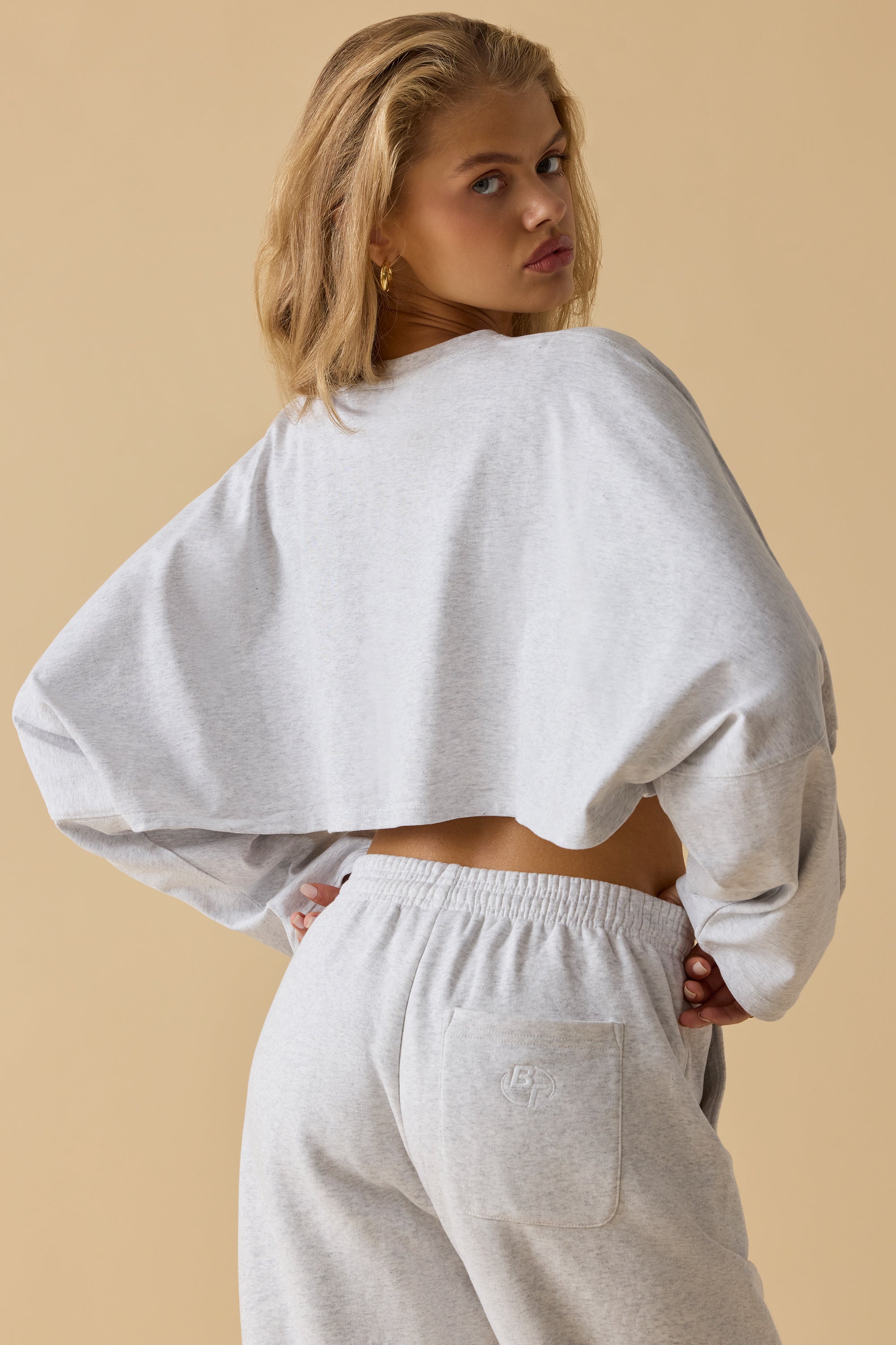 Day Off - Oversized Long Sleeve Crop Top in Heather Grey