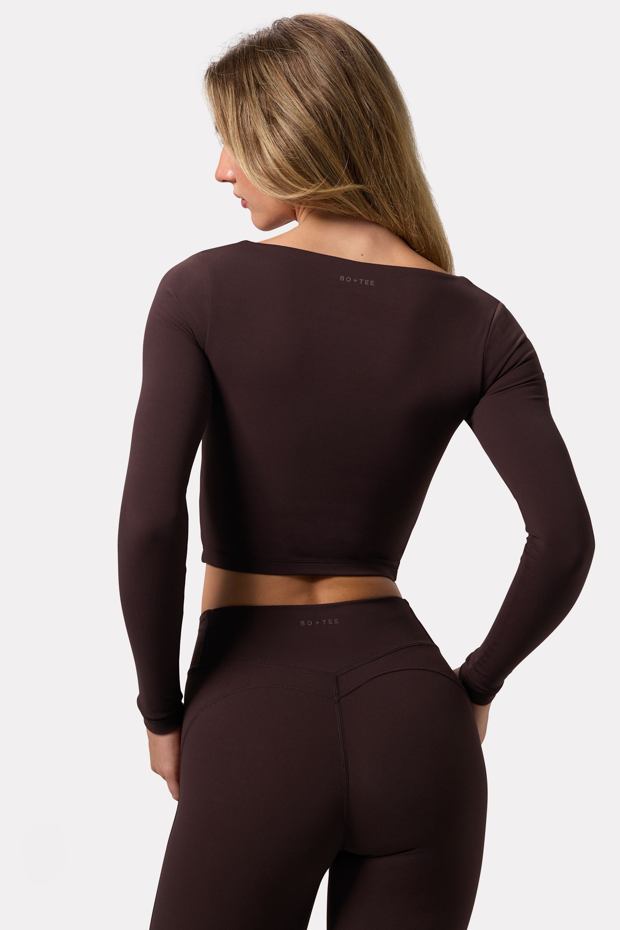 Soft Active Twist-Front Crop Top in Espresso – Bo+Tee