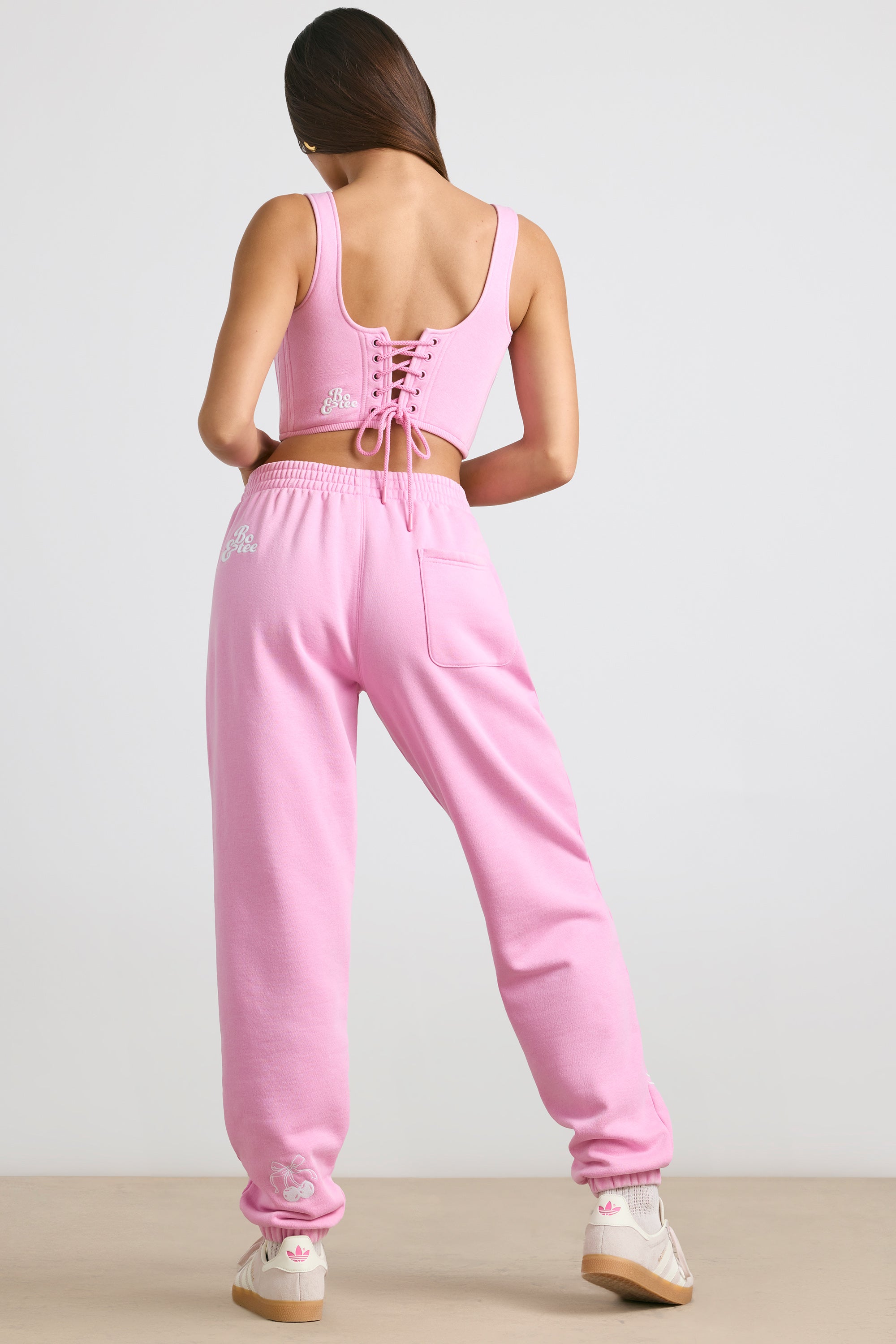 Devotion - Oversized Joggers in Bubblegum Pink