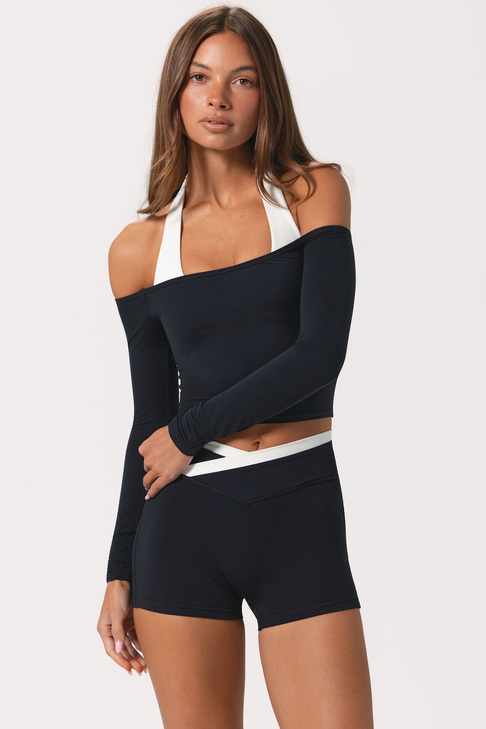 Long Sleeve Gym Tops & Womens Sports Tops | Bo+Tee