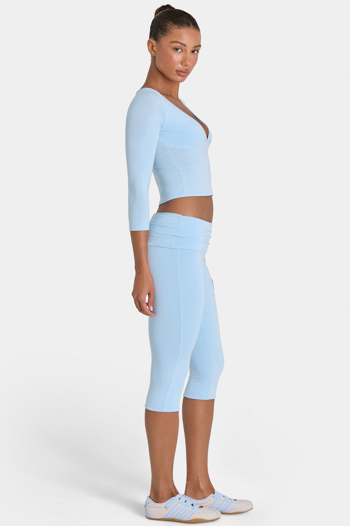 Bo+Tee model Kiele wearing the BT16390__LightBlue Leggings in Light Blue Modal fabric perfect for running errands