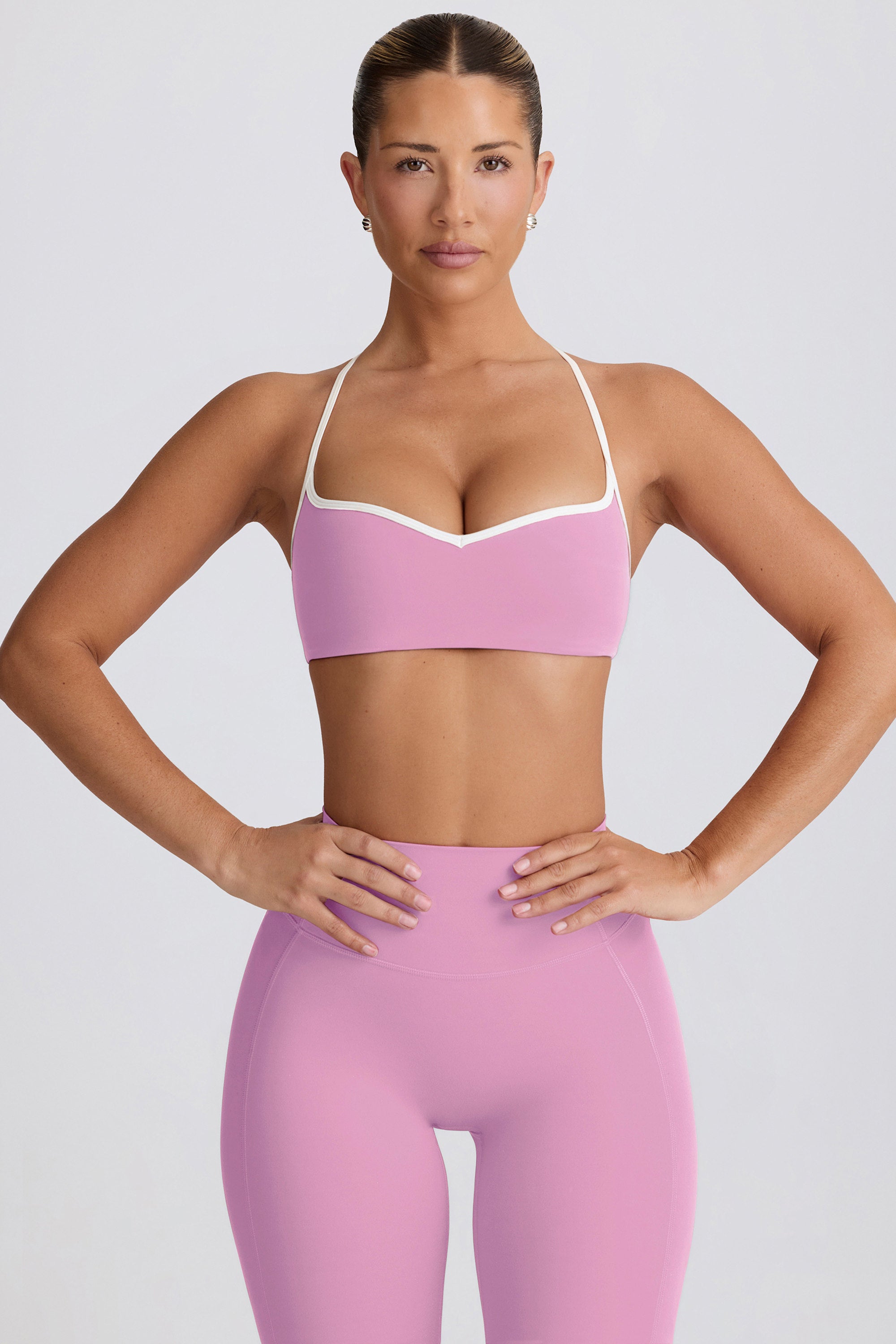 Soft Active Sweetheart-Neck Sports Bra in Dusty Pink – Bo+Tee