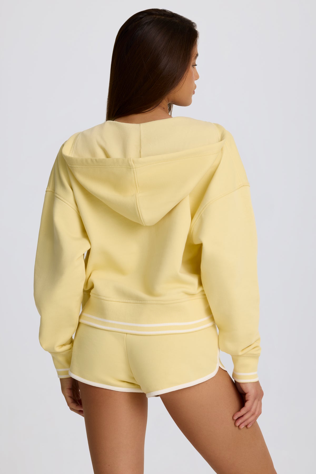 BT2405-Lemon_CountryClubAshtonWoodDrop1_2.jpg