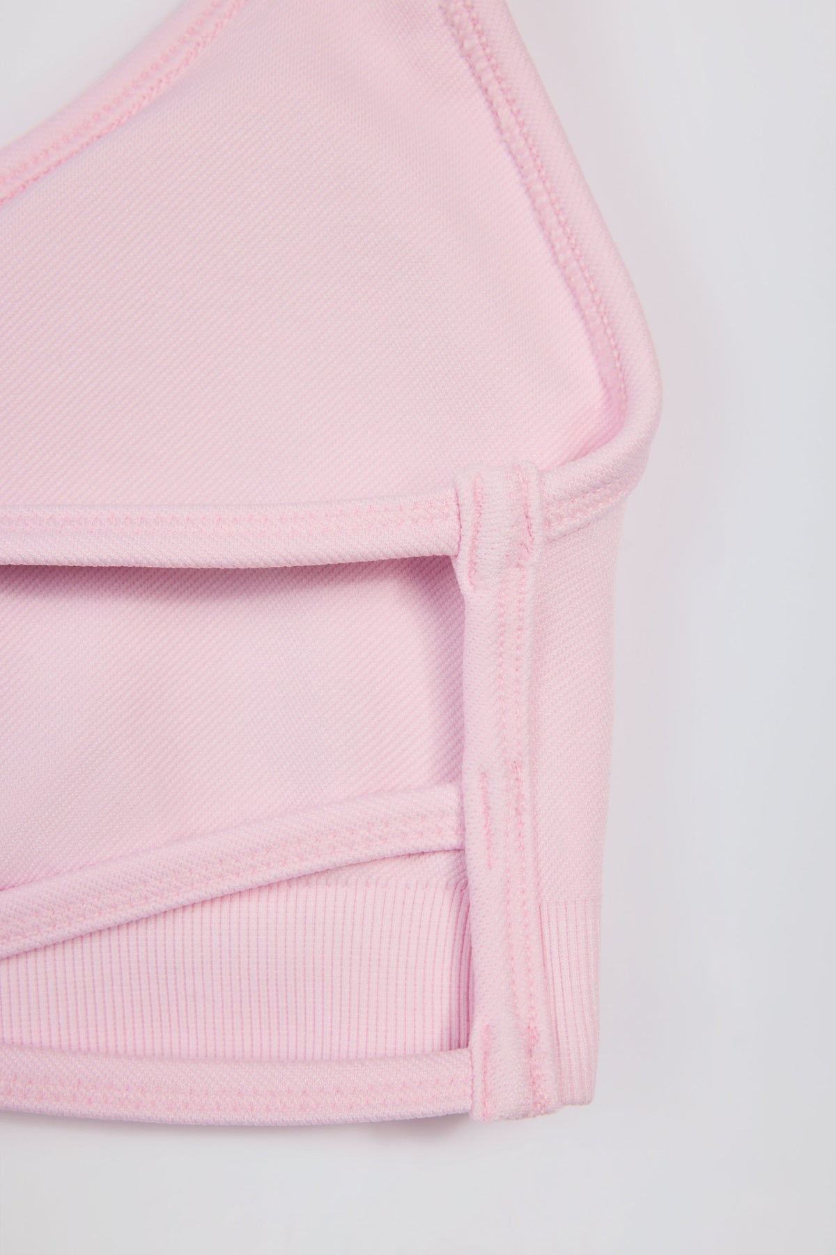 Super Sculpt Seamless Backless Sports Bra in Powder Pink