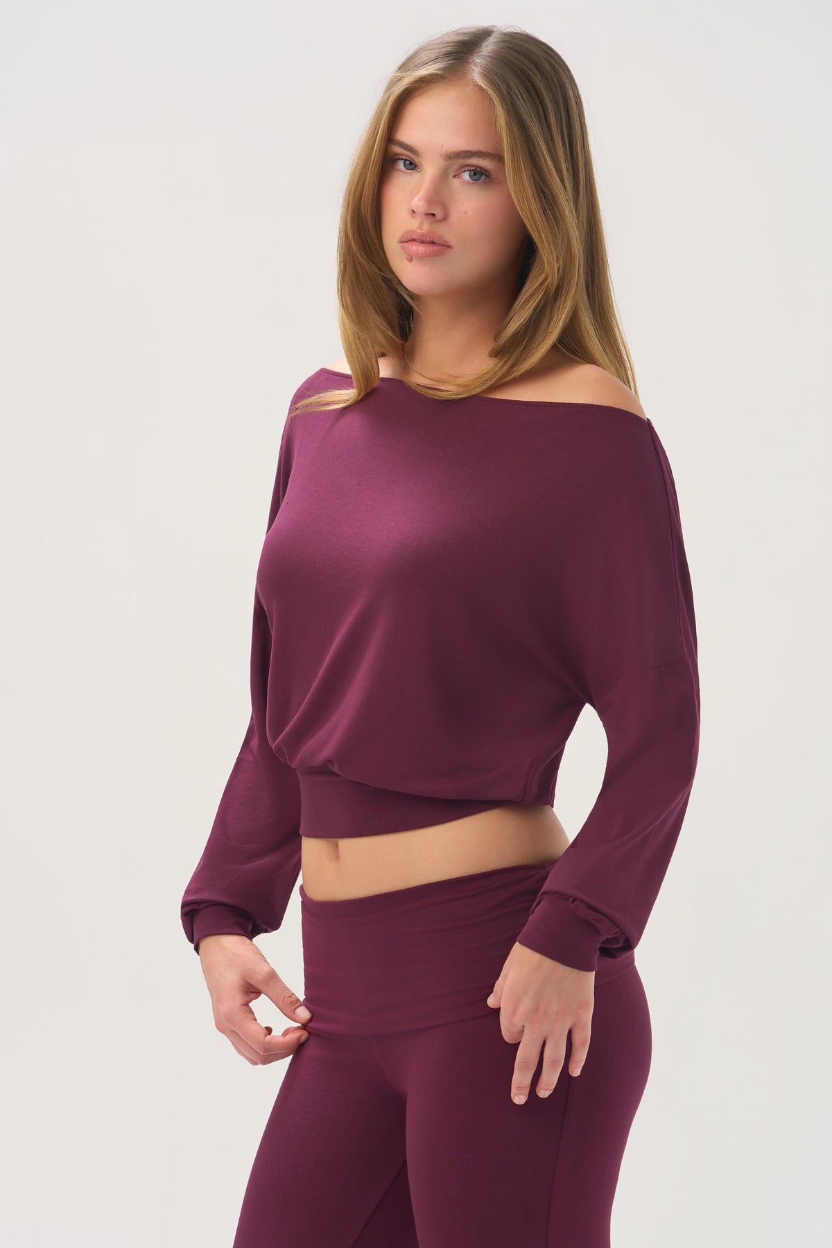 bo-and-tee-buttercloud-slouchy-off-shoulder-top-in-plum_BT16567Plum_5.jpg