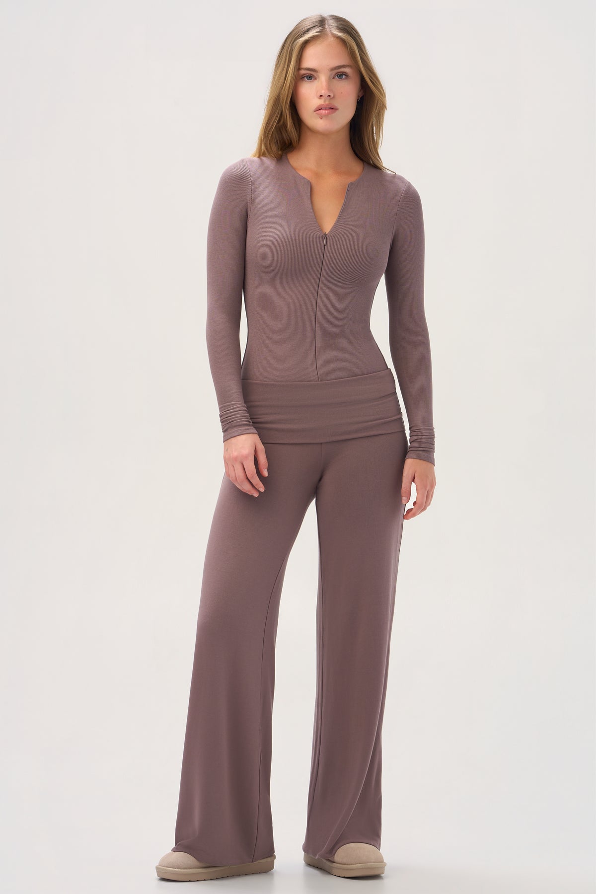 bo-and-tee-buttercloud-zip-neck-top-in-chestnut_BT16590Chestnut_7.jpg