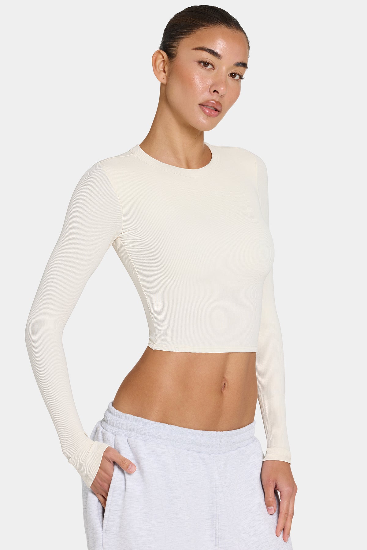 bo-and-tee-buttercloud™-built-in-bra-long-sleeve-crop-top-in-coconut_BT16506AWhite_7.jpg