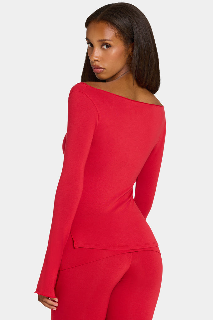 bo-and-tee-buttercloud™-long-sleeve-top-in-chilli_BT16501Cherry_5.jpg