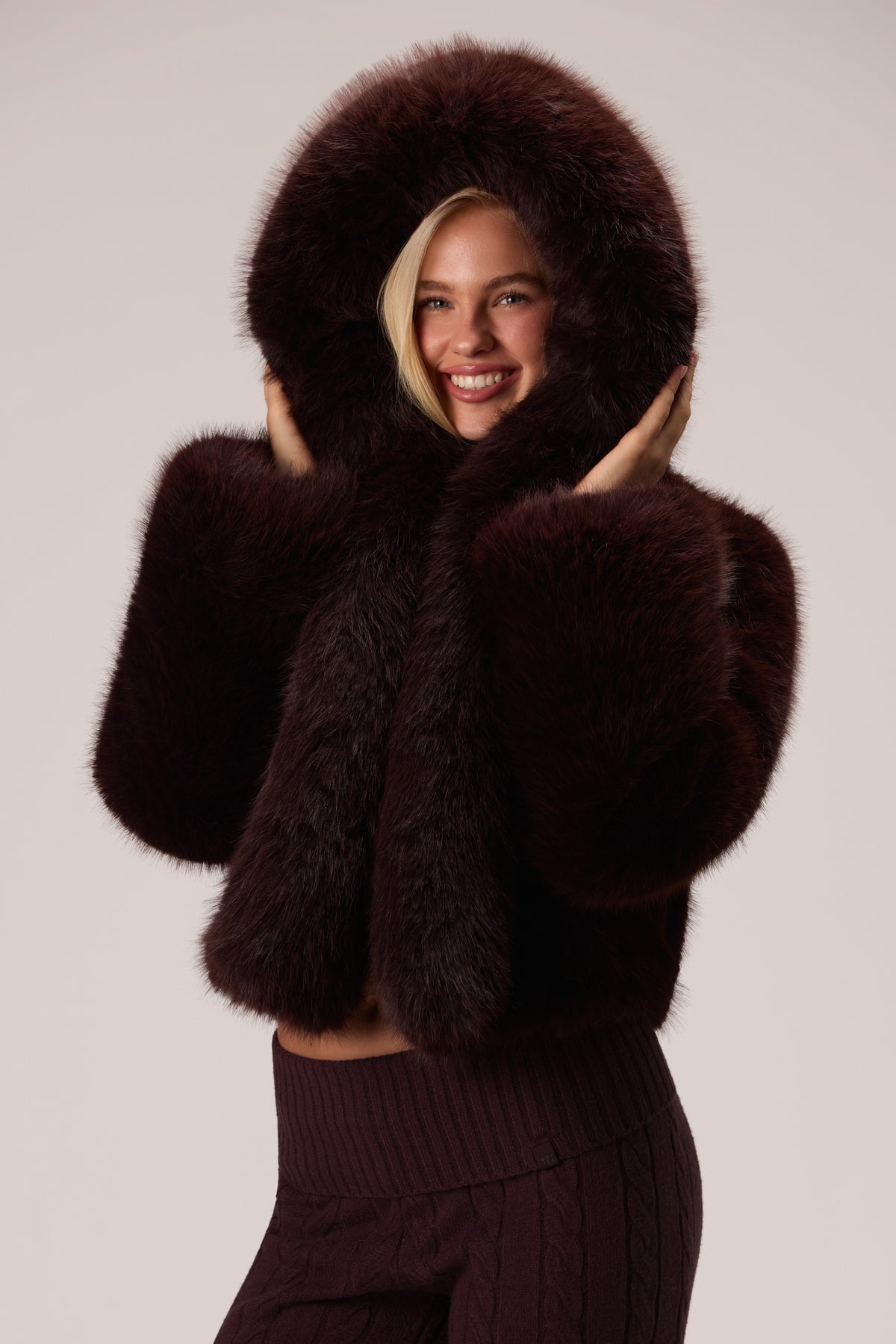bo-and-tee-cropped-hooded-fur-jacket-in-hot-cocoa_BT16336HotCocoa_4.jpg