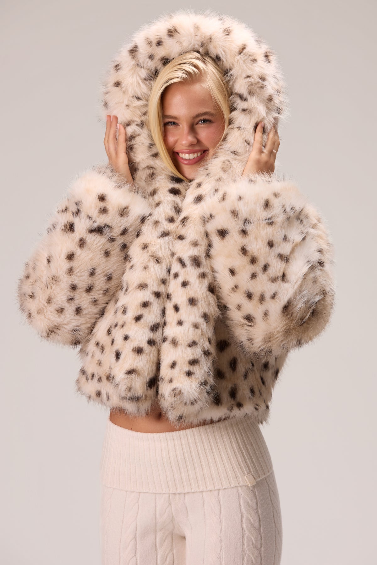 bo-and-tee-cropped-hooded-fur-jacket-in-snow-leopard_BT16336ASnowLeopard_6.jpg