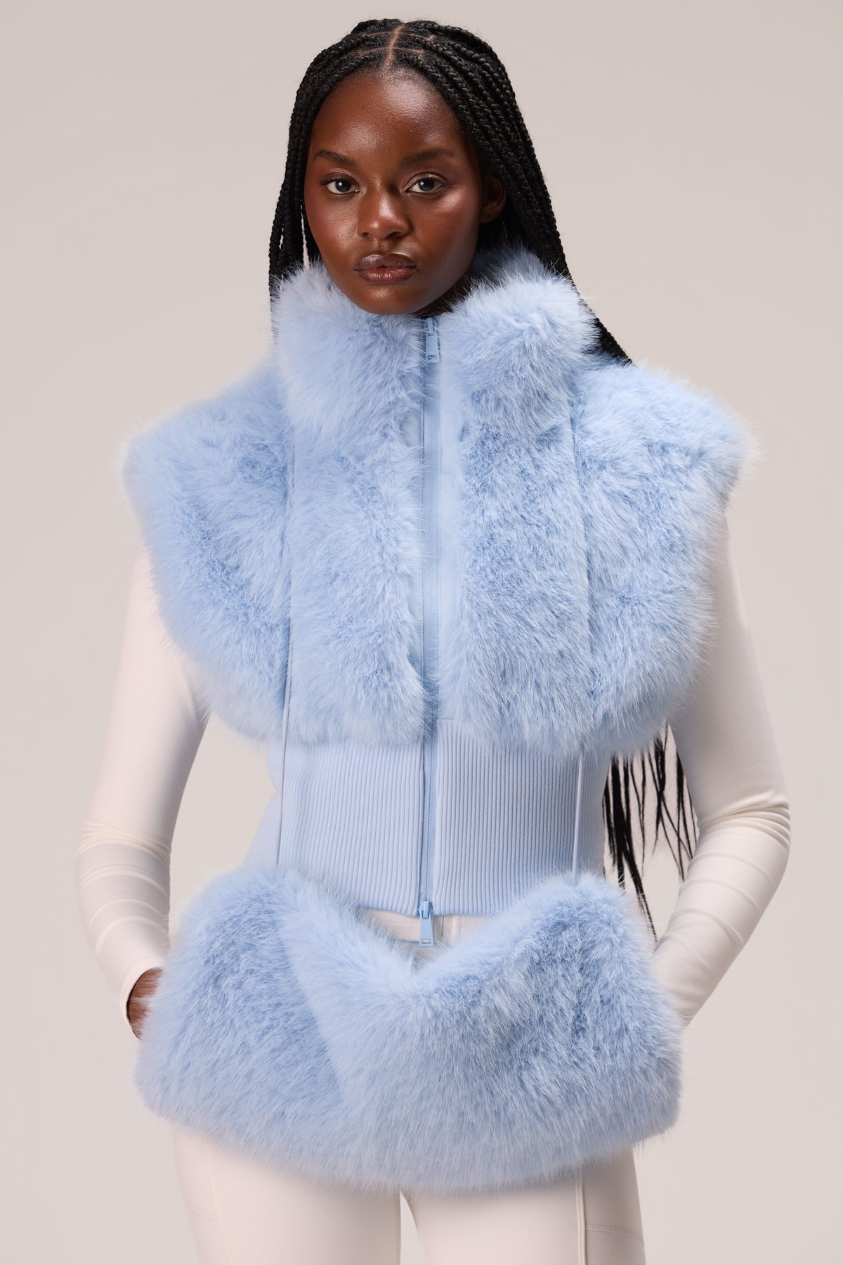 bo-and-tee-faux-fur-hand-warmer-in-powder-blue_BT16329PowderBlue_5.jpg
