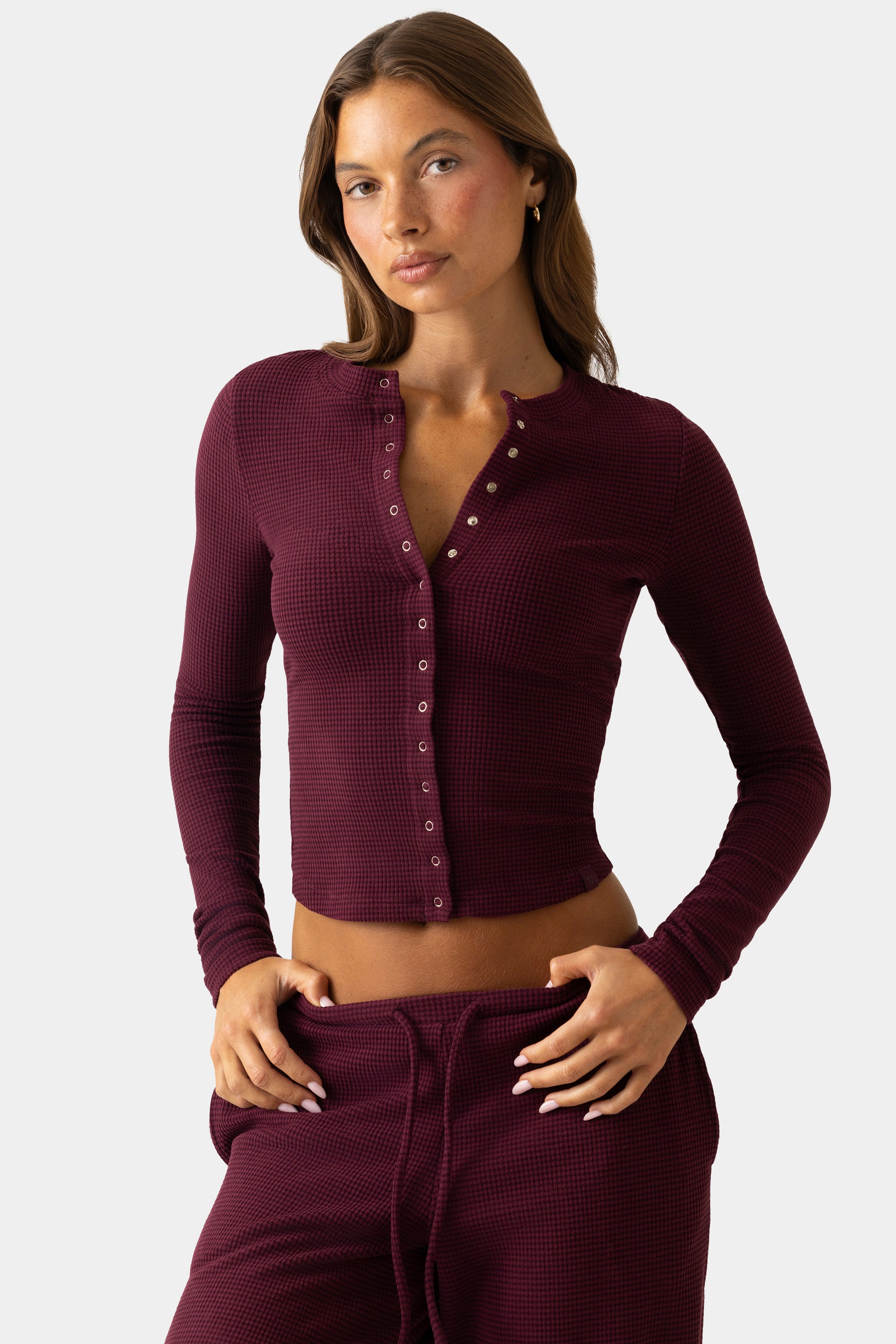 bo-and-tee-ribbed-jersey-crewneck-cardigan-in-burgundy_BT16566Cherry_4.jpg