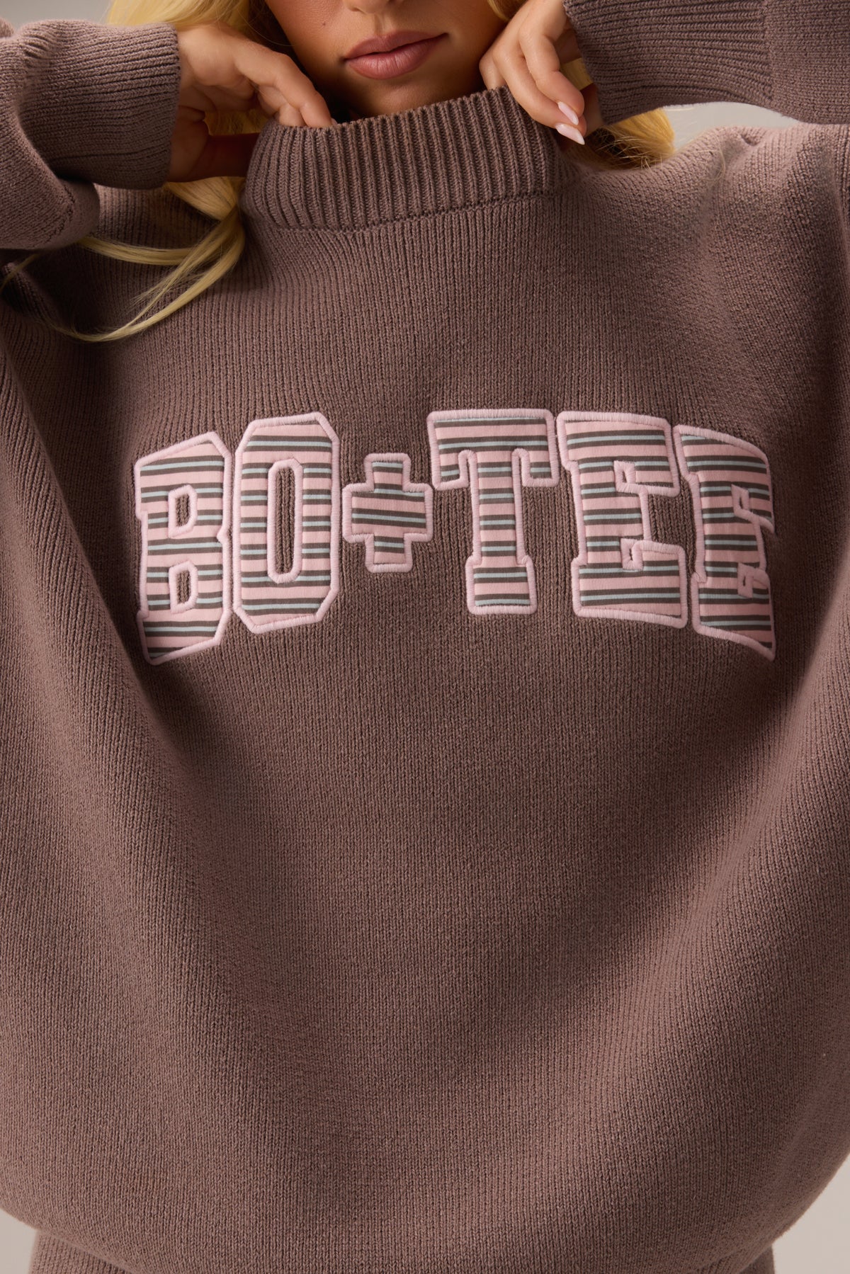 bo-and-tee-ribbed-knit-oversized-jumper-chestnut_BT1986BPraline_4.jpg