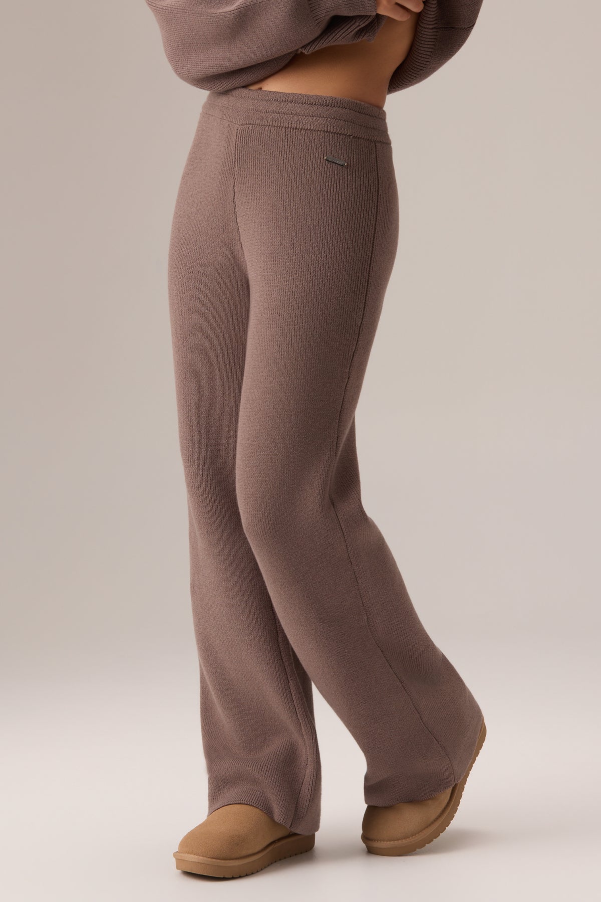 bo-and-tee-ribbed-knit-wide-leg-joggers-chestnut_BT1991BPraline_4.jpg