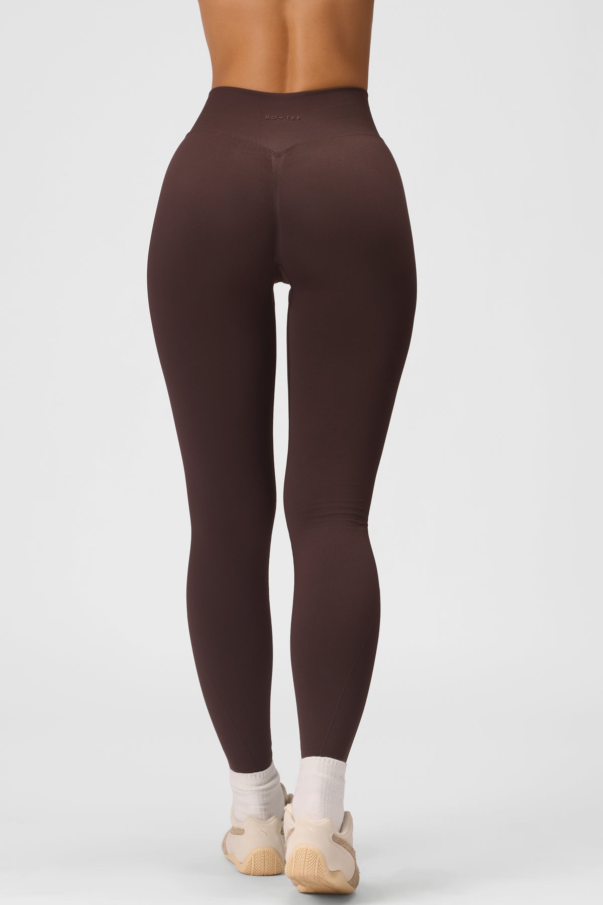 bo-and-tee-seamless-full-length-leggings-in-espresso_BT16468Espresso_6.jpg