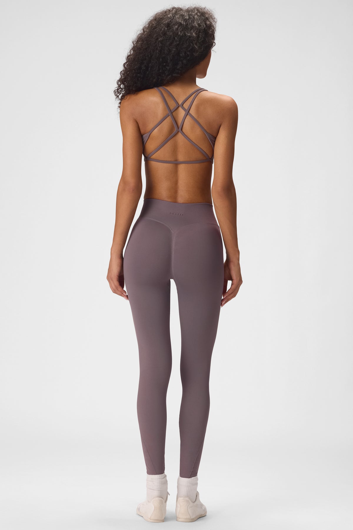 bo-and-tee-seamless-full-length-leggings-in-stone_BT16468Mushroom_2.jpg