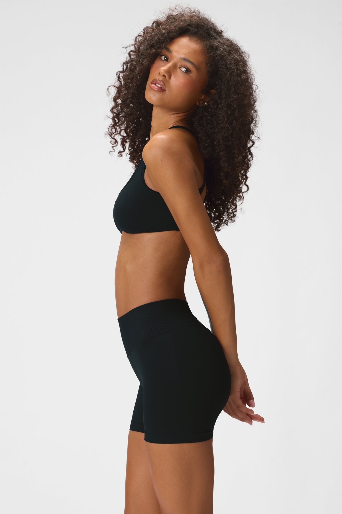 bo-and-tee-seamless-mini-shorts-in-black_BT16460Black_6.jpg
