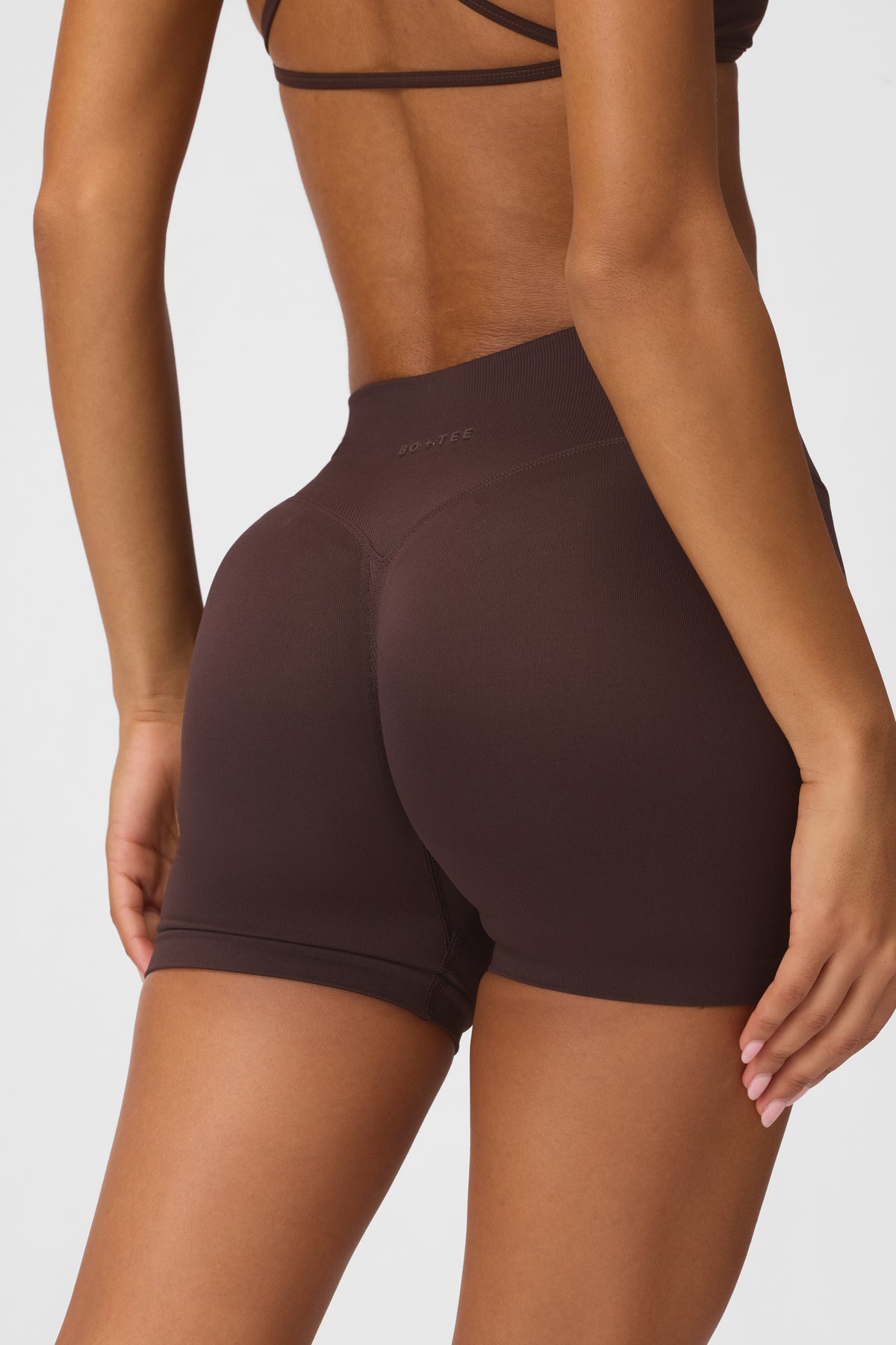 bo-and-tee-seamless-mini-shorts-in-espresso_BT16460Espresso_7.jpg