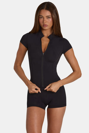Soft Active Zip-Up Top in Black – Bo+Tee