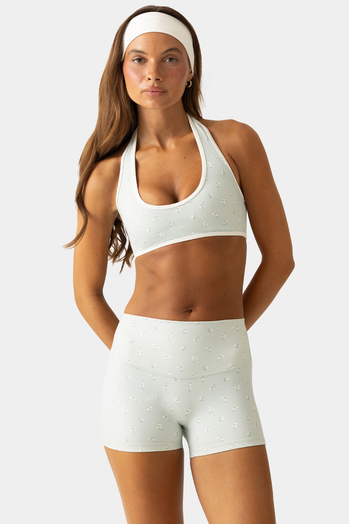 bo-and-tee-soft-active-reversible-sports-bra-in-matcha-meadow_BT16382MatchaMeadow_8.jpg