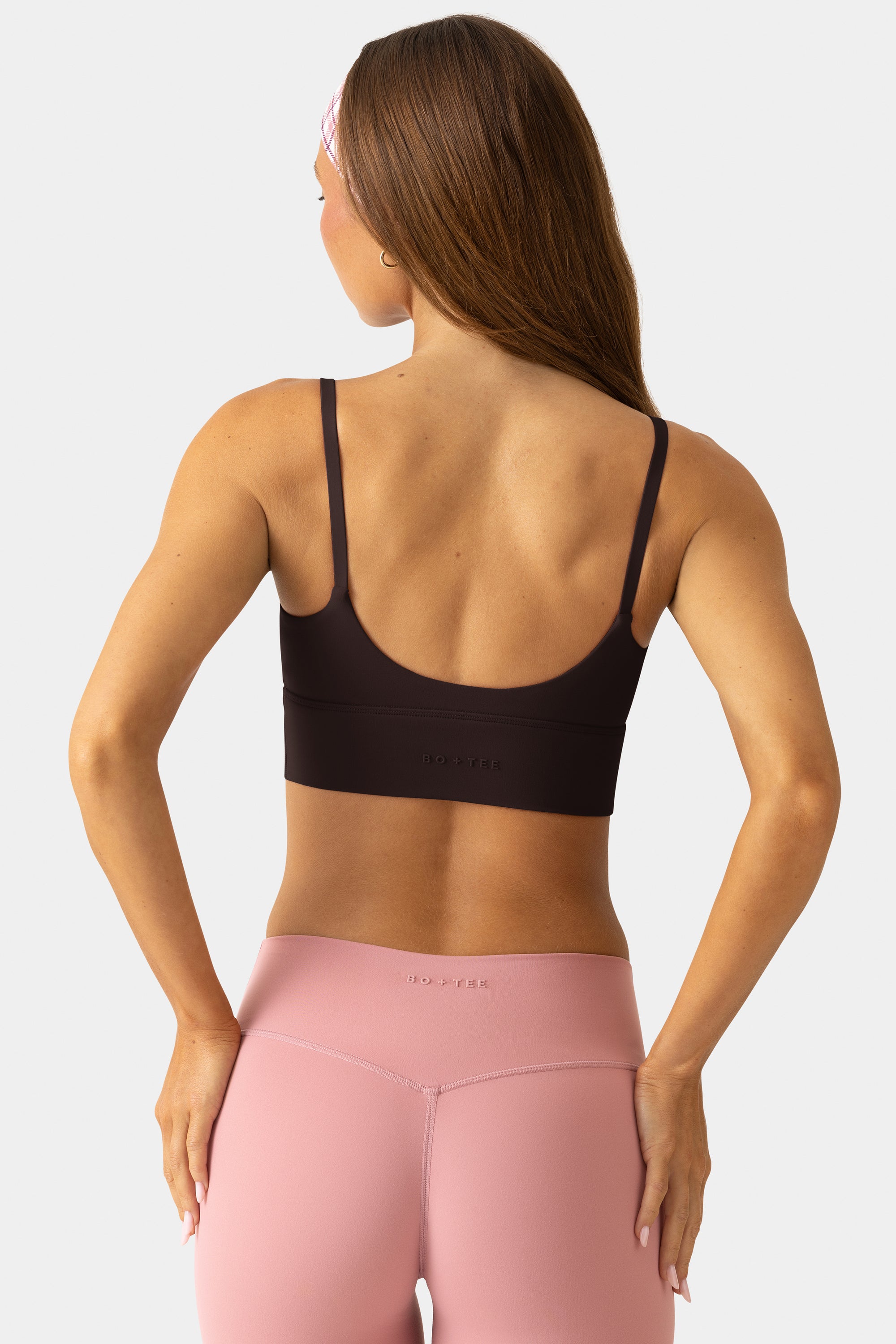 bo-and-tee-soft-active-scoop-neck-sports-bra-in-espresso_BT16472Espresso_5.jpg