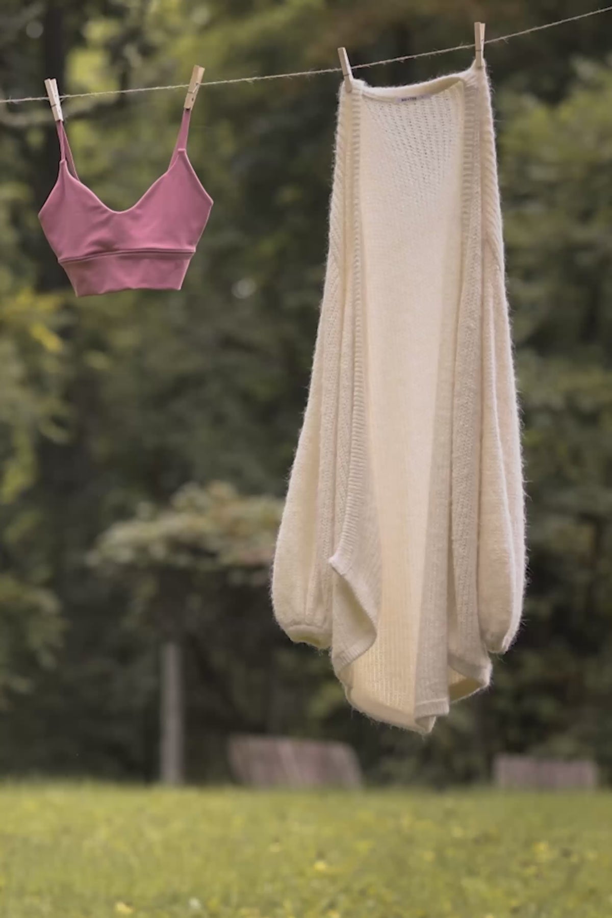 BT11339C1 - ChestnutCheck_CottageCore_15.mp4