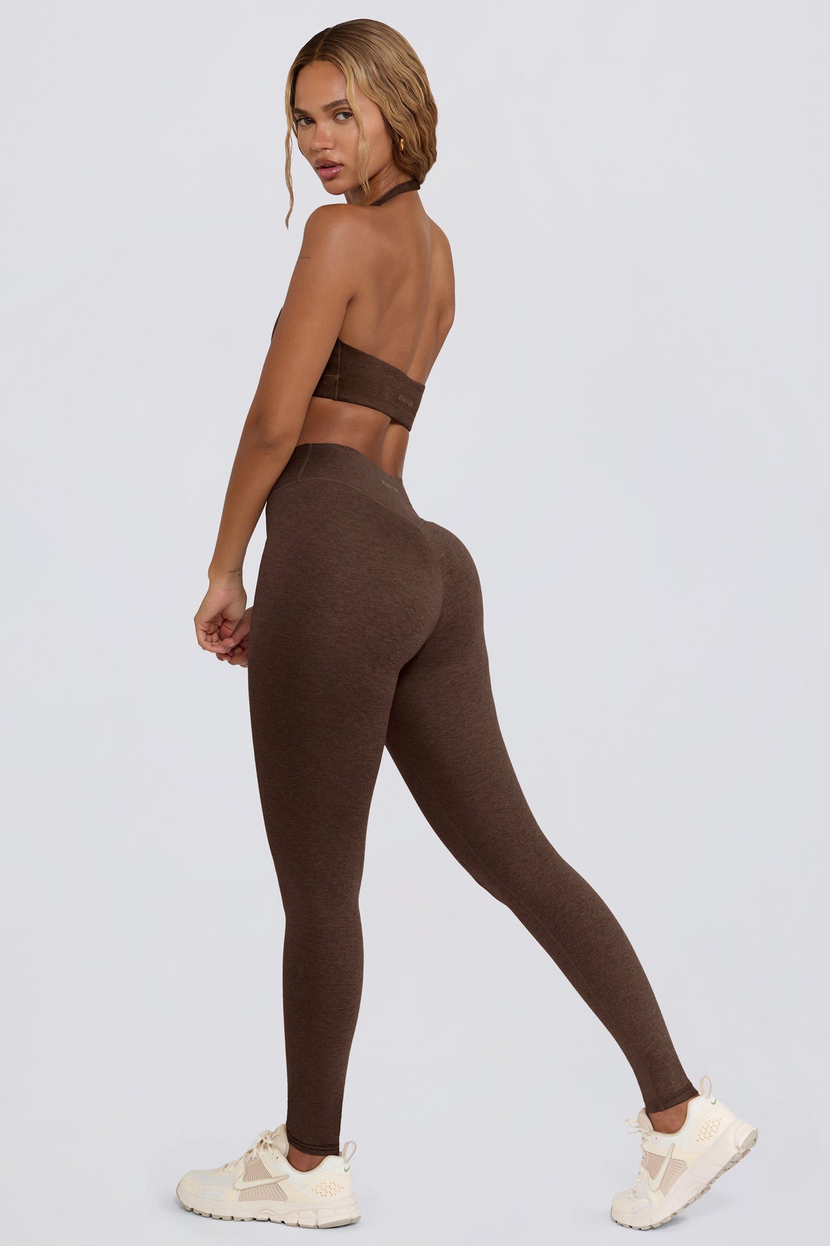 Brushed Jersey Ruched Mid-Rise Leggings in Pecan Marl