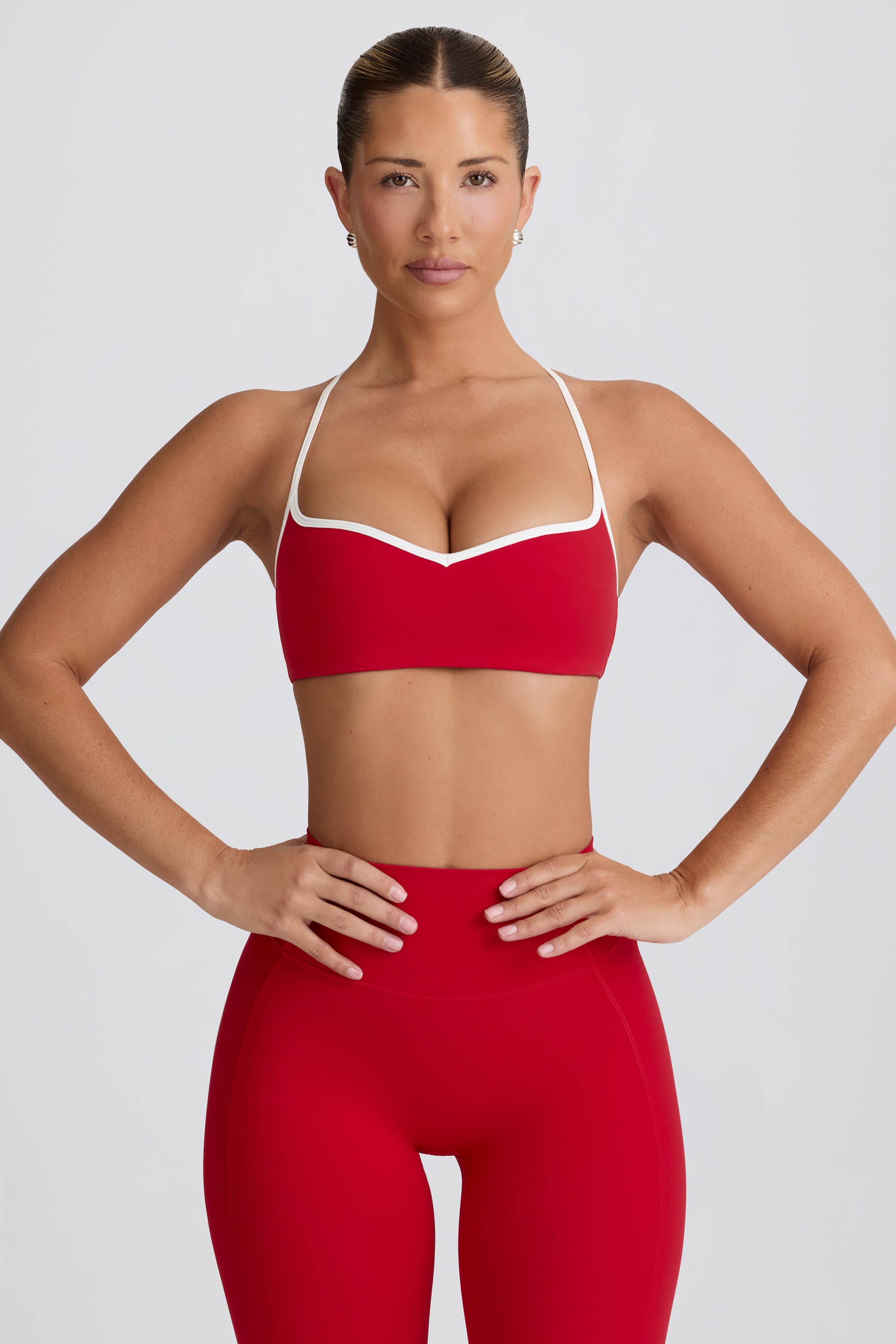 Soft Active Sweetheart-Neck Sports Bra in Hot Red – Bo+Tee