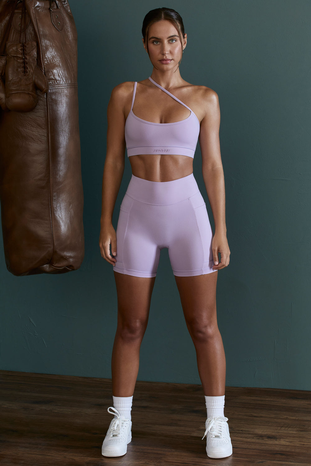 Robust High Waist Biker Shorts with Pockets in Lilac